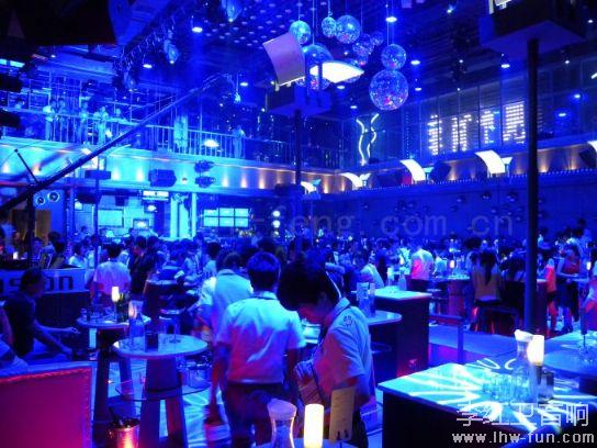 莆田菲尚国际酒吧音响系统Martin品牌应用工程案例